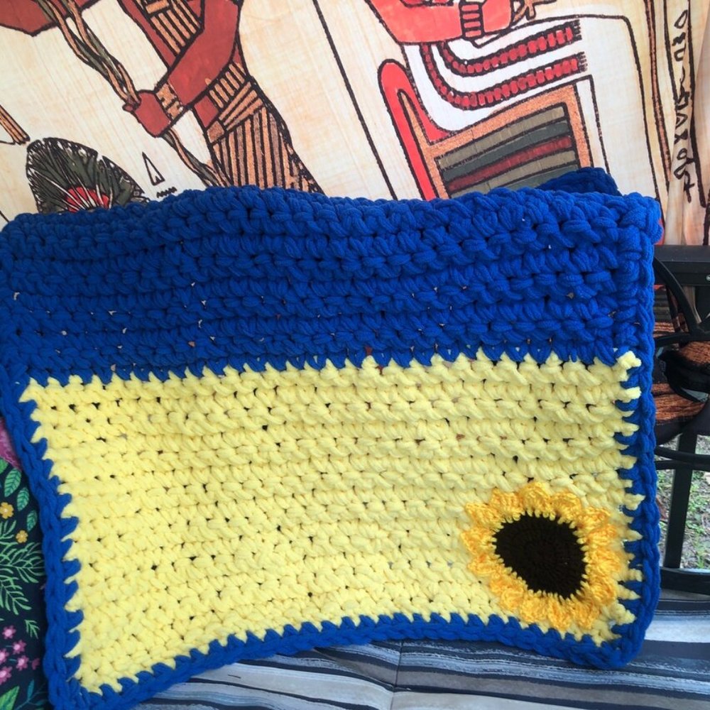 Spring Sunflower Chunky Chenille baby blanket